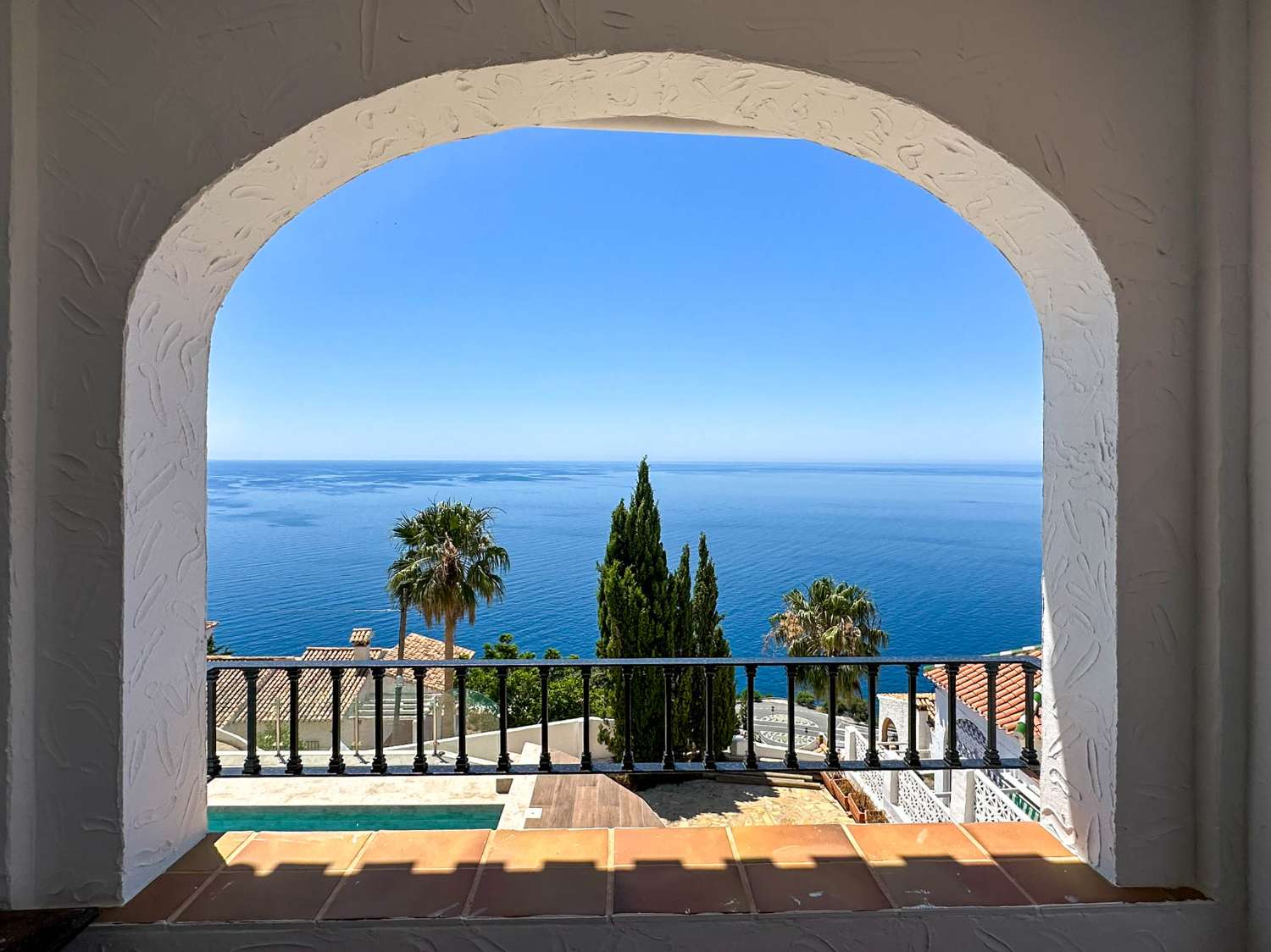 Casa en alquiler con vistas al mar en la urbanización de Alfamar