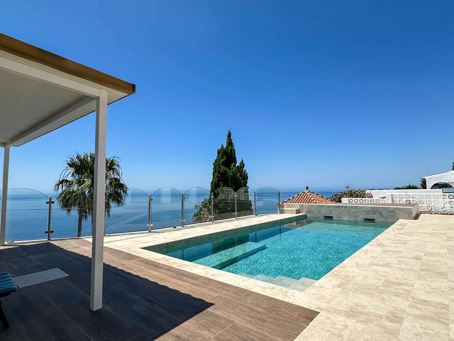 Casa en alquiler con vistas al mar en la urbanización de Alfamar