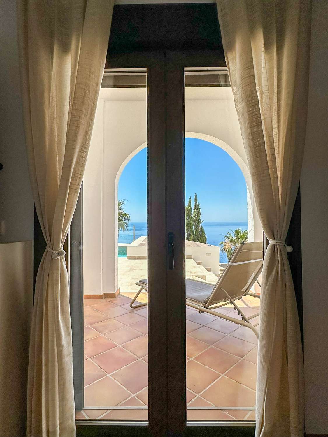 Casa en alquiler con vistas al mar en la urbanización de Alfamar
