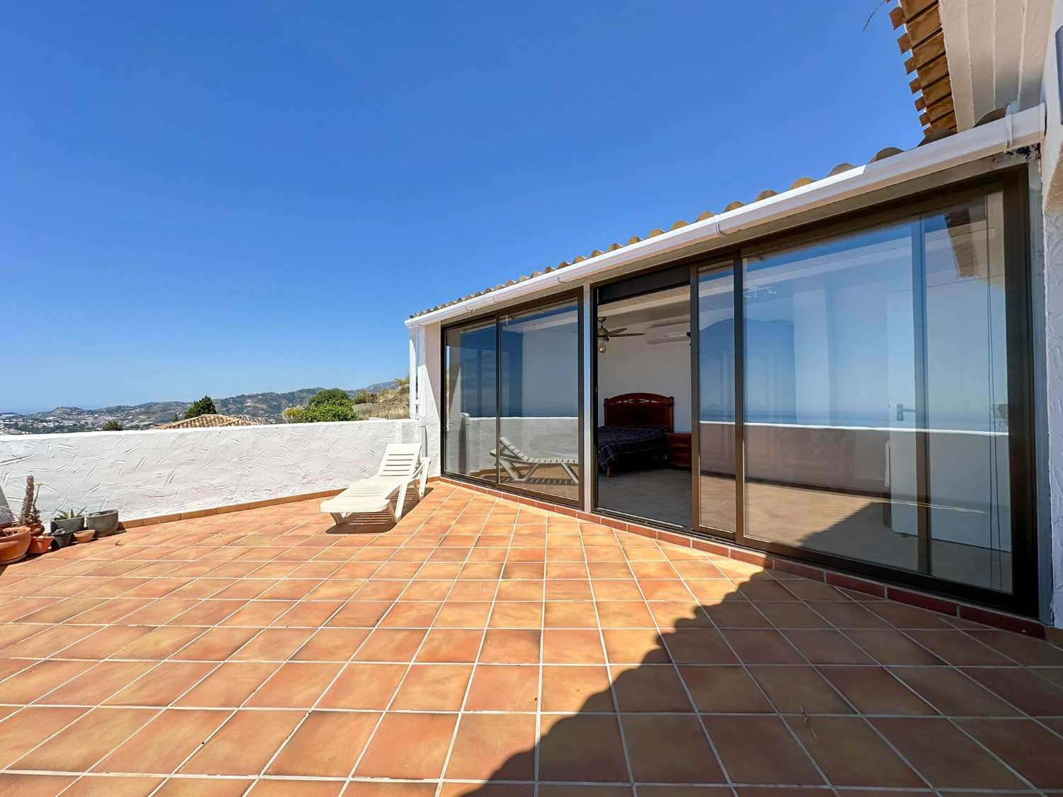Casa en alquiler con vistas al mar en la urbanización de Alfamar