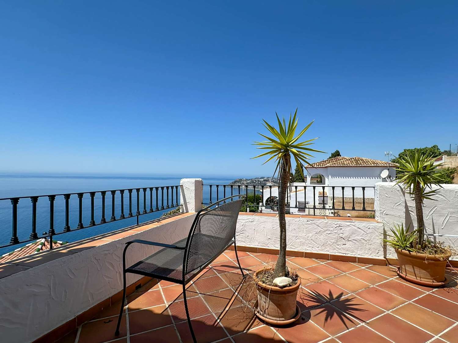 Casa en alquiler con vistas al mar en la urbanización de Alfamar