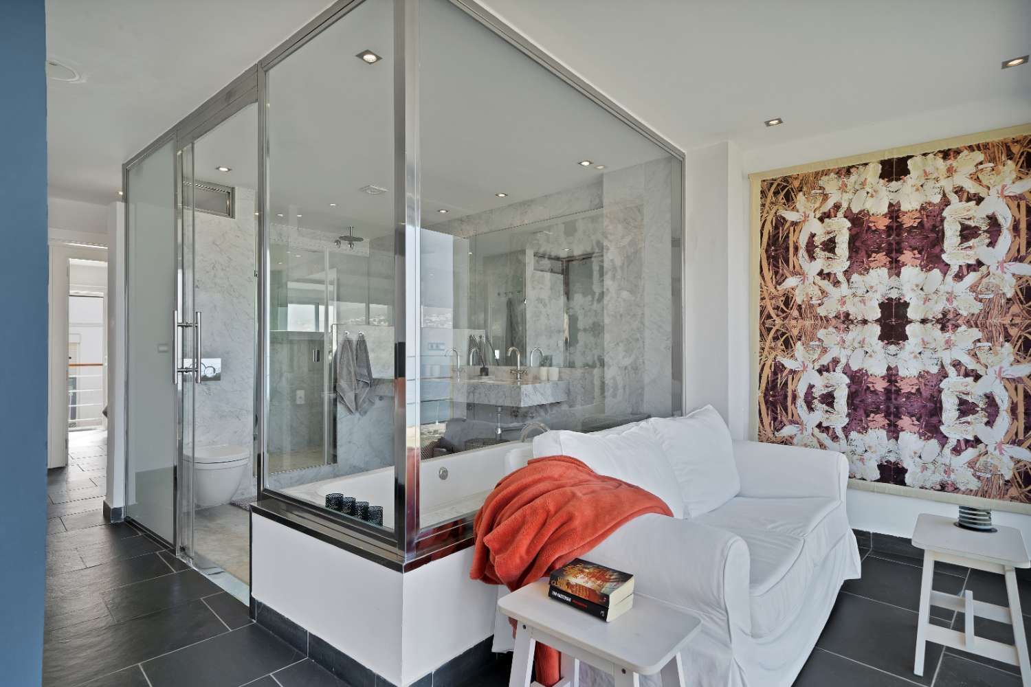 Espectacular casa en venta reformada con vistas al mar