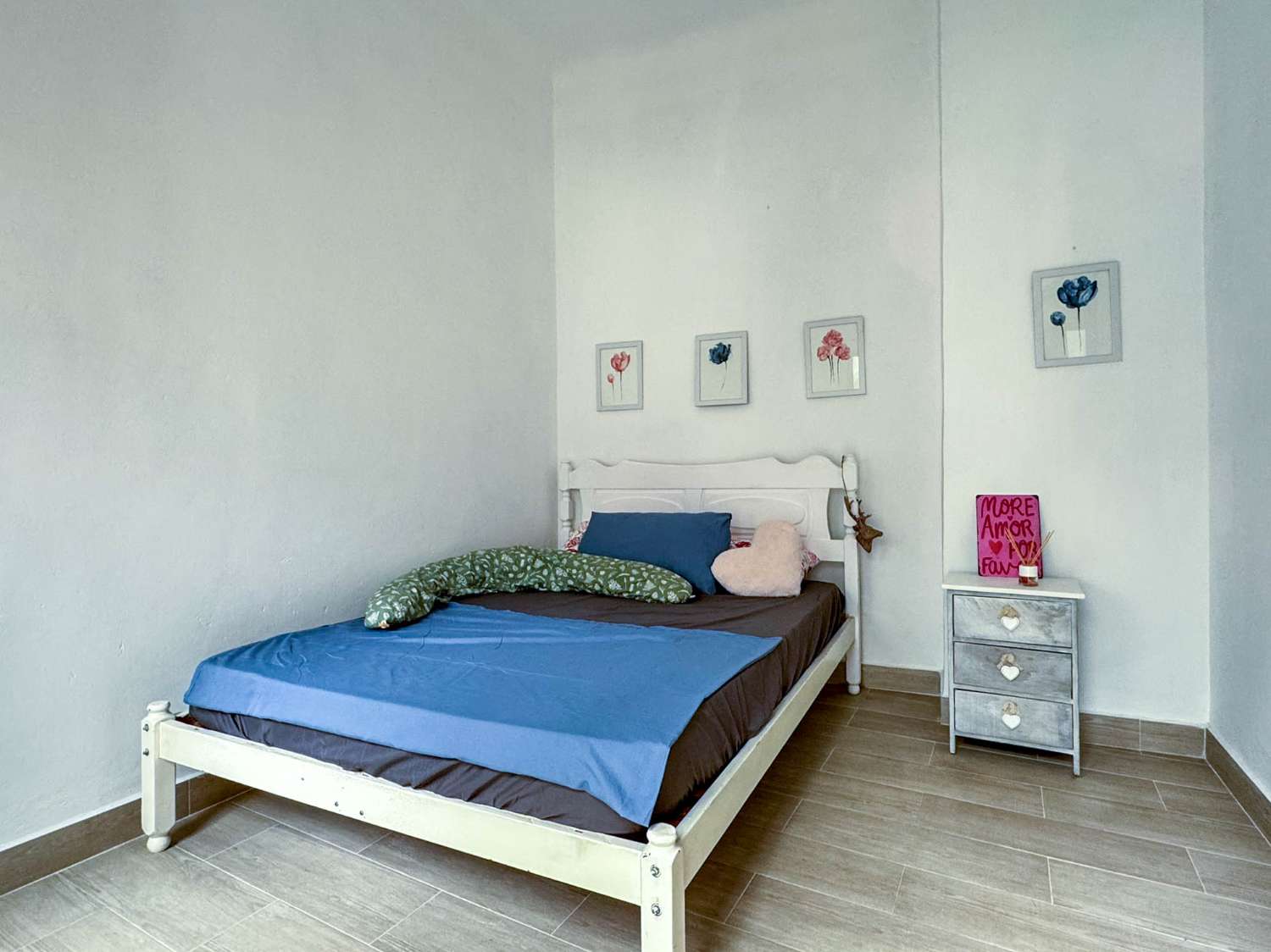 Amplia y luminosa casa en venta en Ítrabo