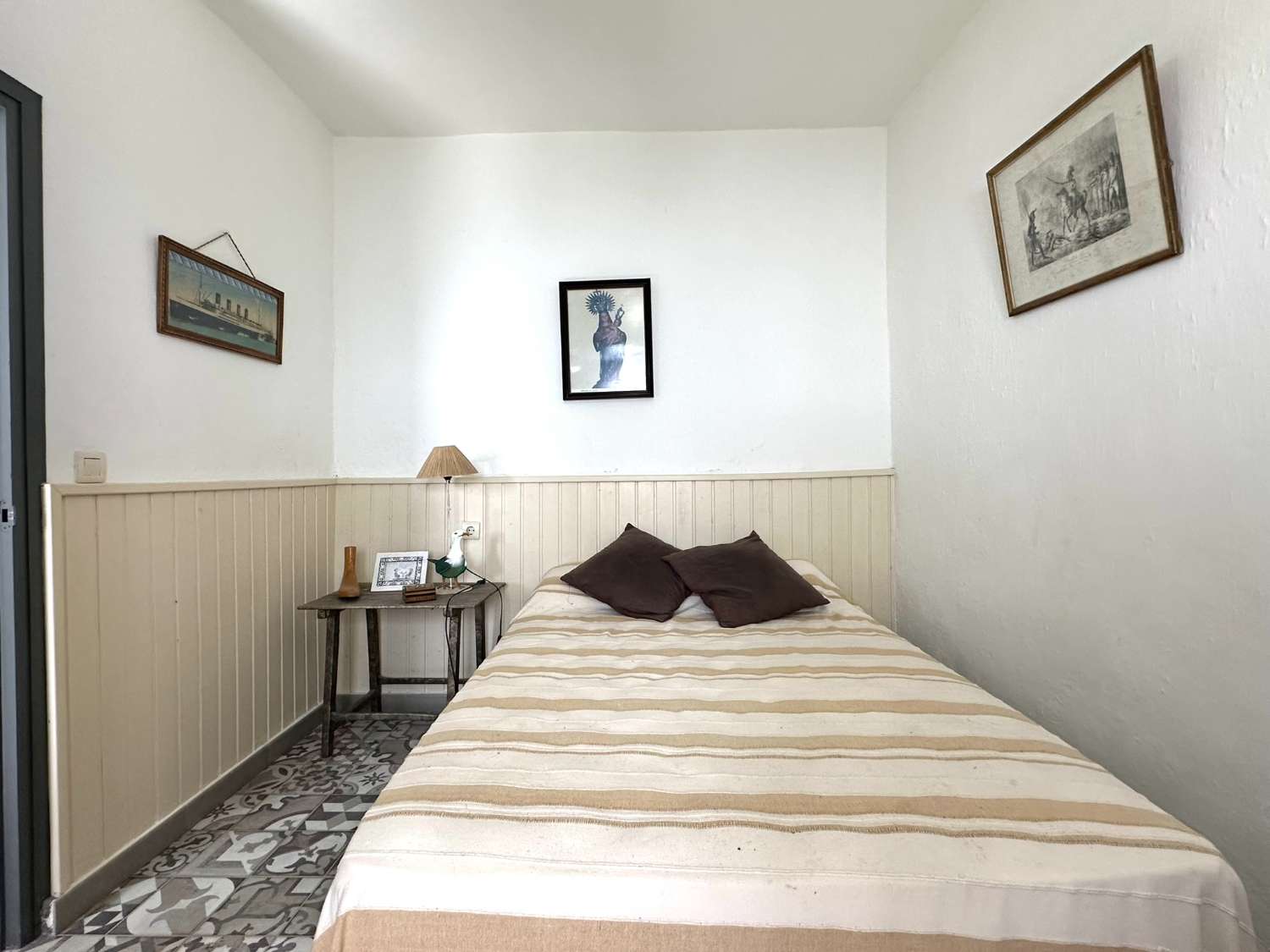 Charming house with sea views in Salobrena