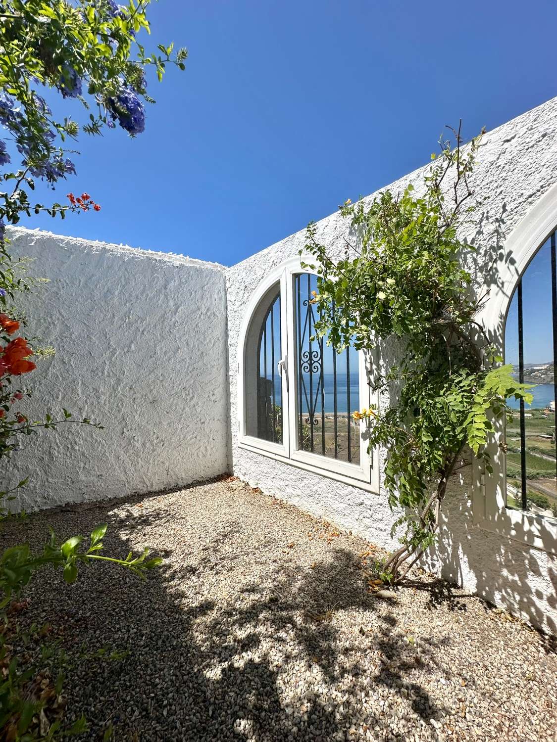 Charming house with sea views in Salobrena