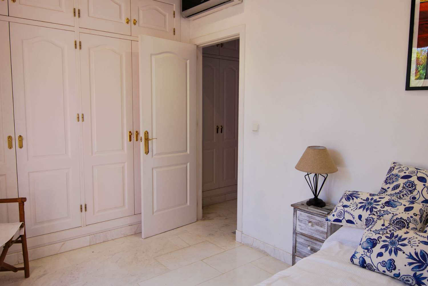 House for sale in Playa Granada