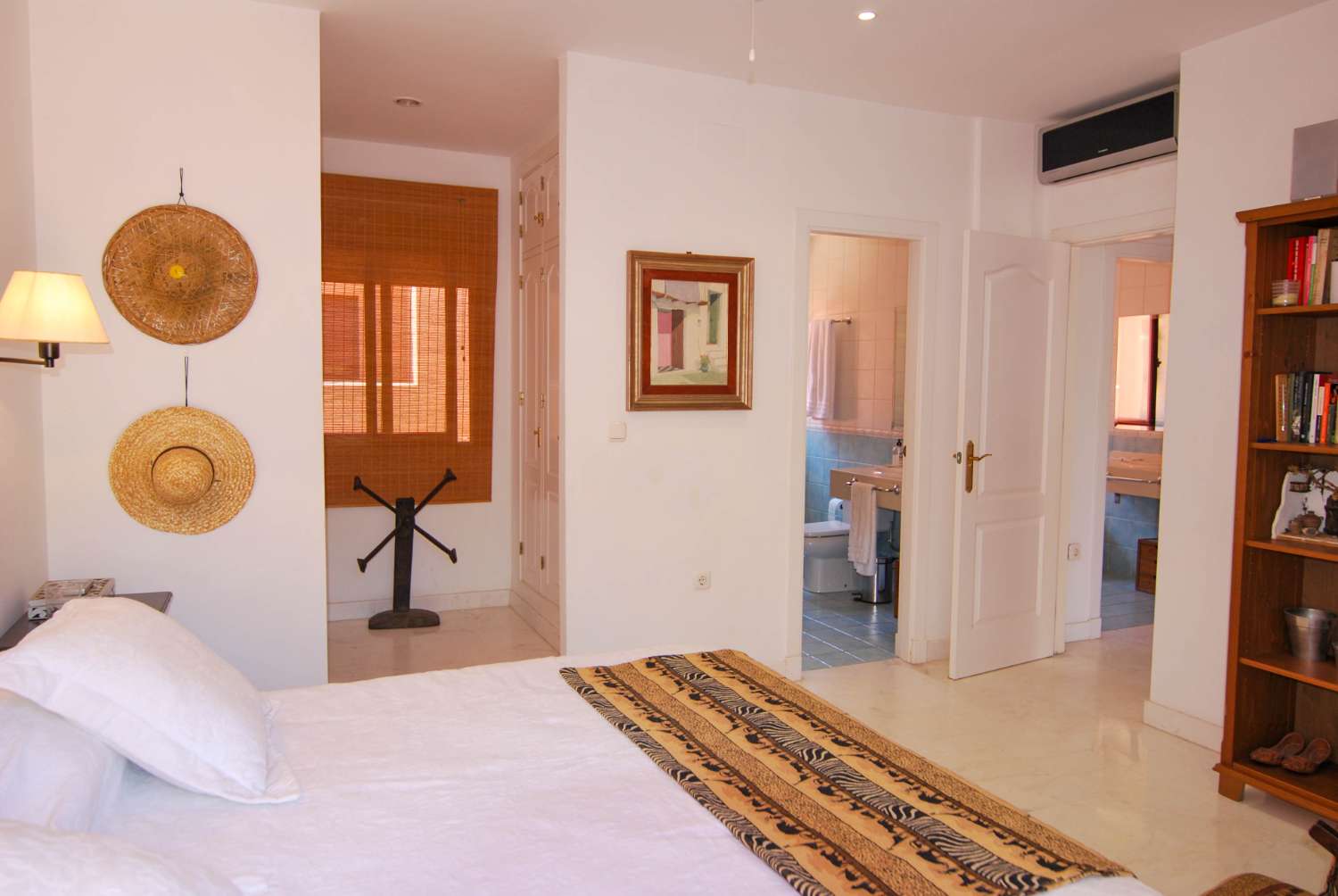 House for sale in Playa Granada