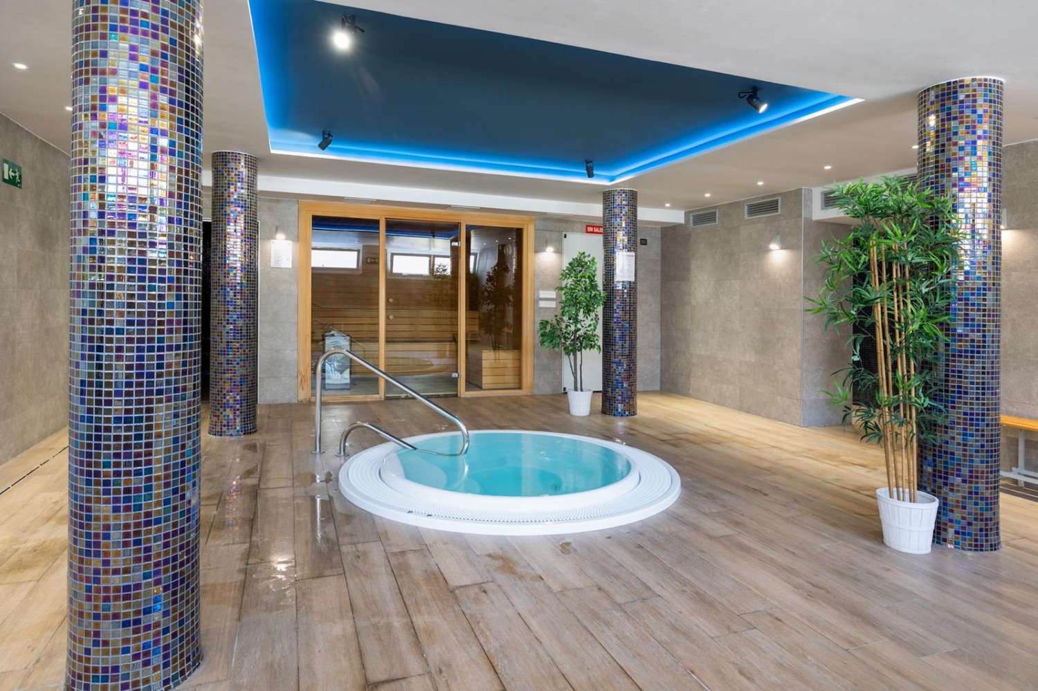 Lichte flat te koop in de urbanisatie Oasis