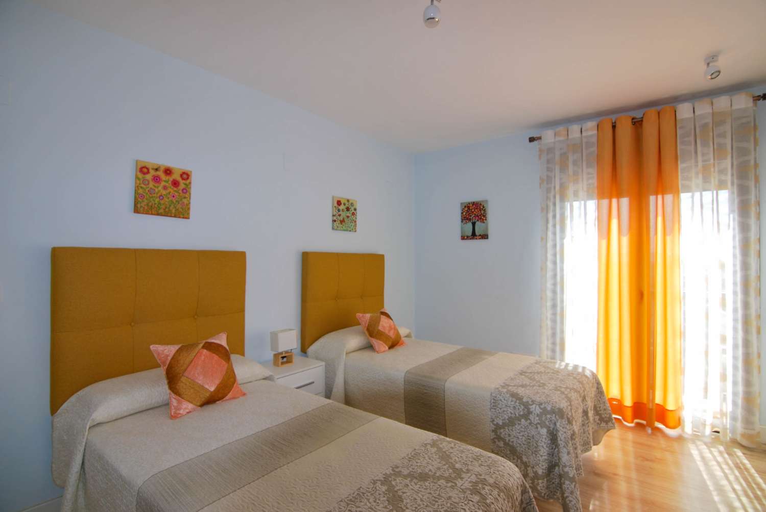 Lichte flat te koop in de urbanisatie Oasis