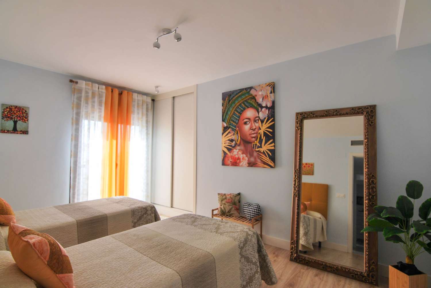 Lichte flat te koop in de urbanisatie Oasis