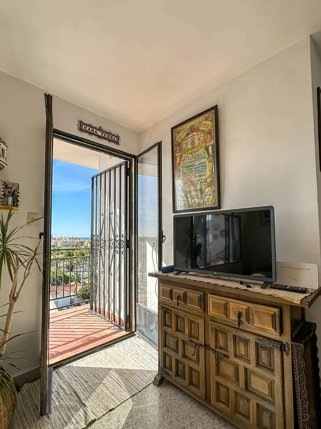 Charmante en lichte flat te koop in Salobreña