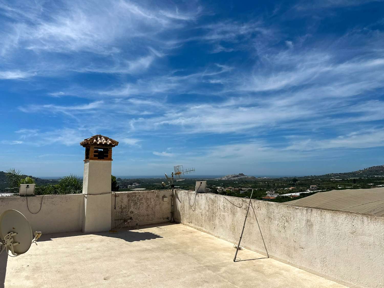 Exclusivo chalet en Lobres, a solo 10 minutos de la playa
