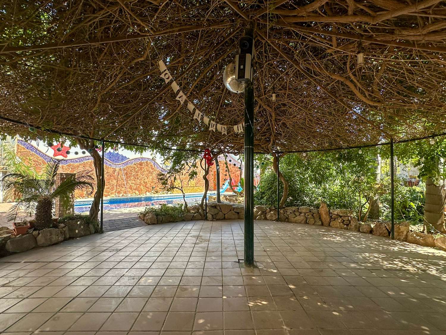 Exclusivo chalet en Lobres, a solo 10 minutos de la playa