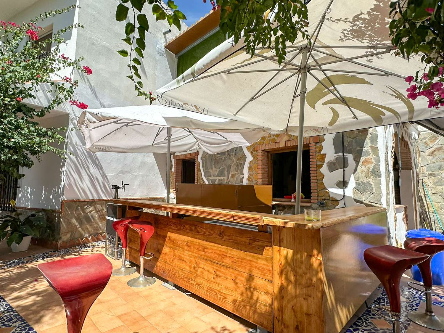 Exclusivo chalet en Lobres, a solo 10 minutos de la playa