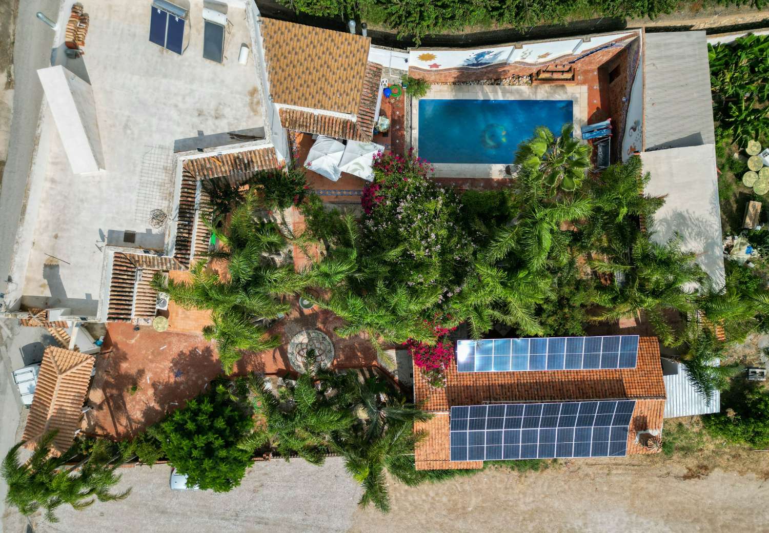 Exclusivo chalet en Lobres, a solo 10 minutos de la playa