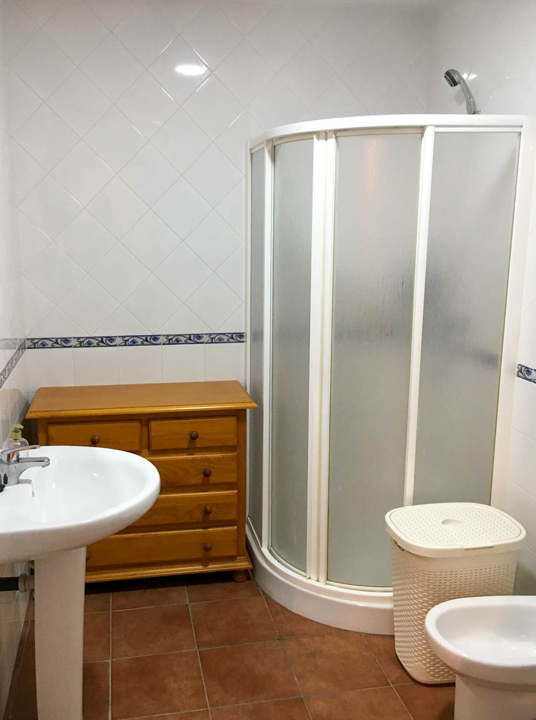 Propiedad con potencial de alquiler en venta en Motril