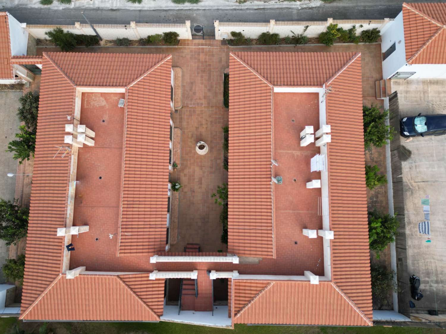 Propiedad con potencial de alquiler en venta en Motril