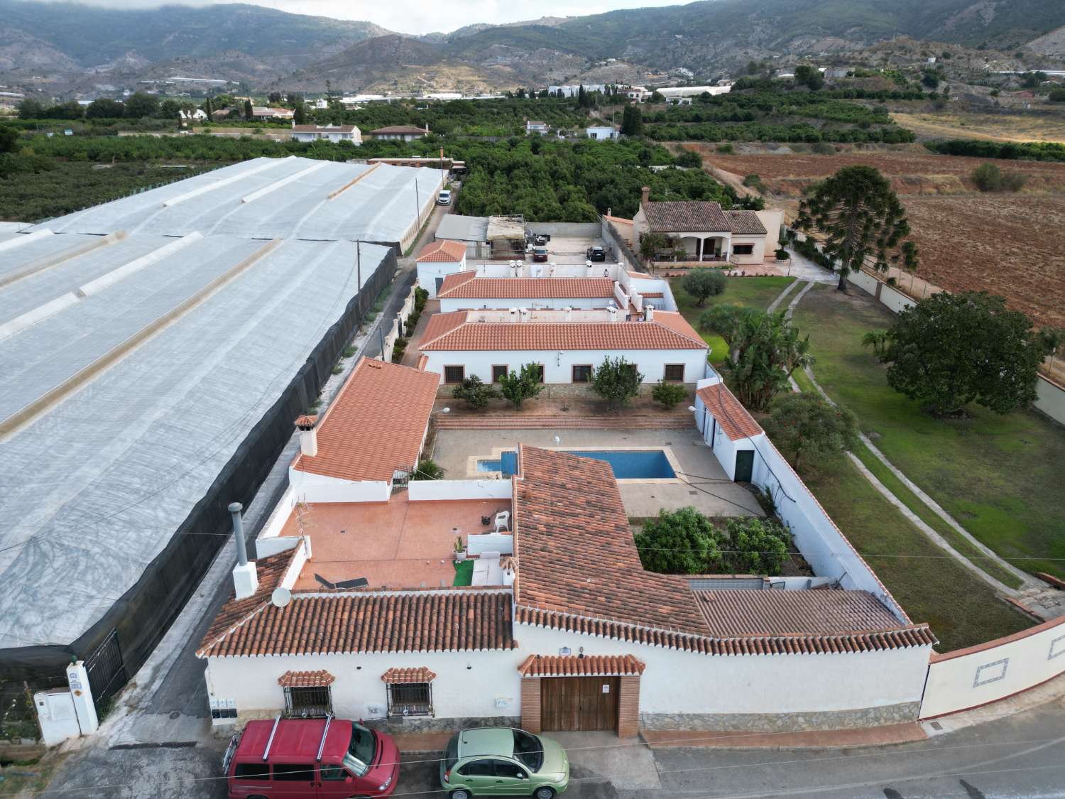 Propiedad con potencial de alquiler en venta en Motril