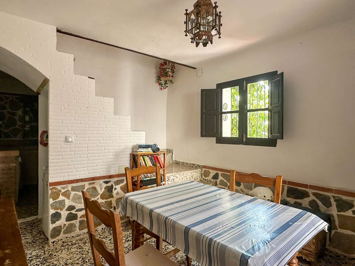 Charming house in Guájar Faragüit with mountain views