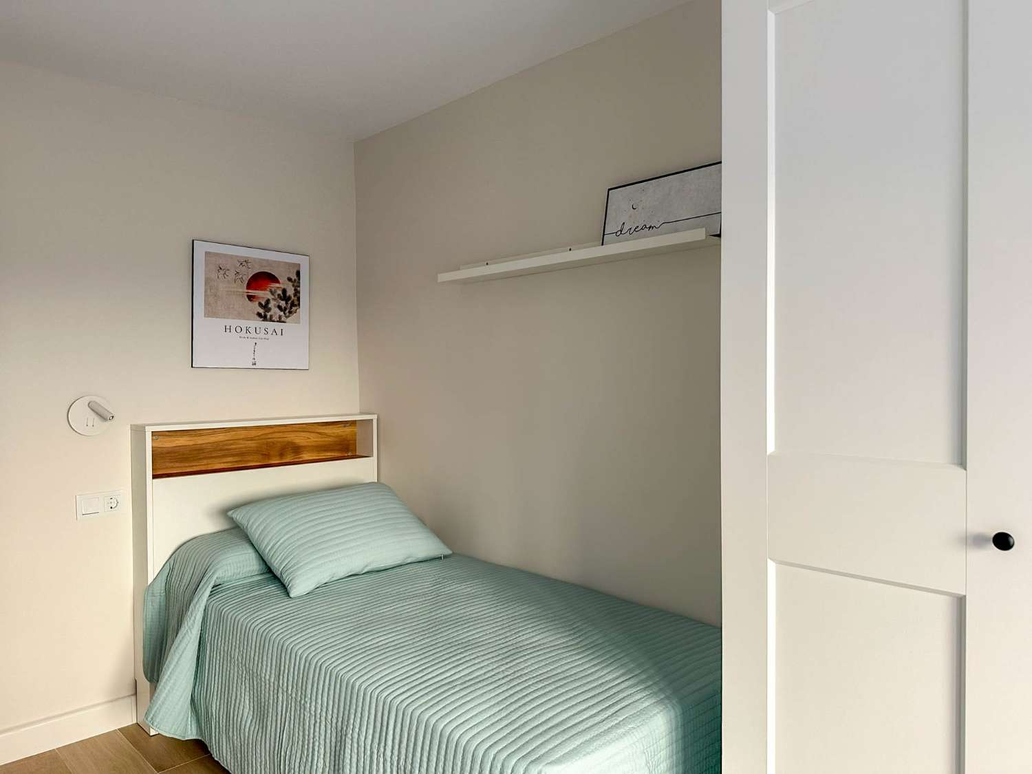 Neu renovierte Erdgeschosswohnung im Zentrum von Almuñécar zu vermieten