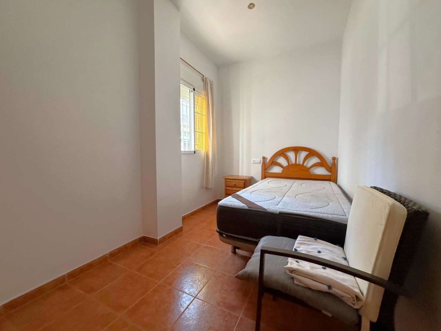 Casa en alquiler de larga temporada en el centro de Salobreña