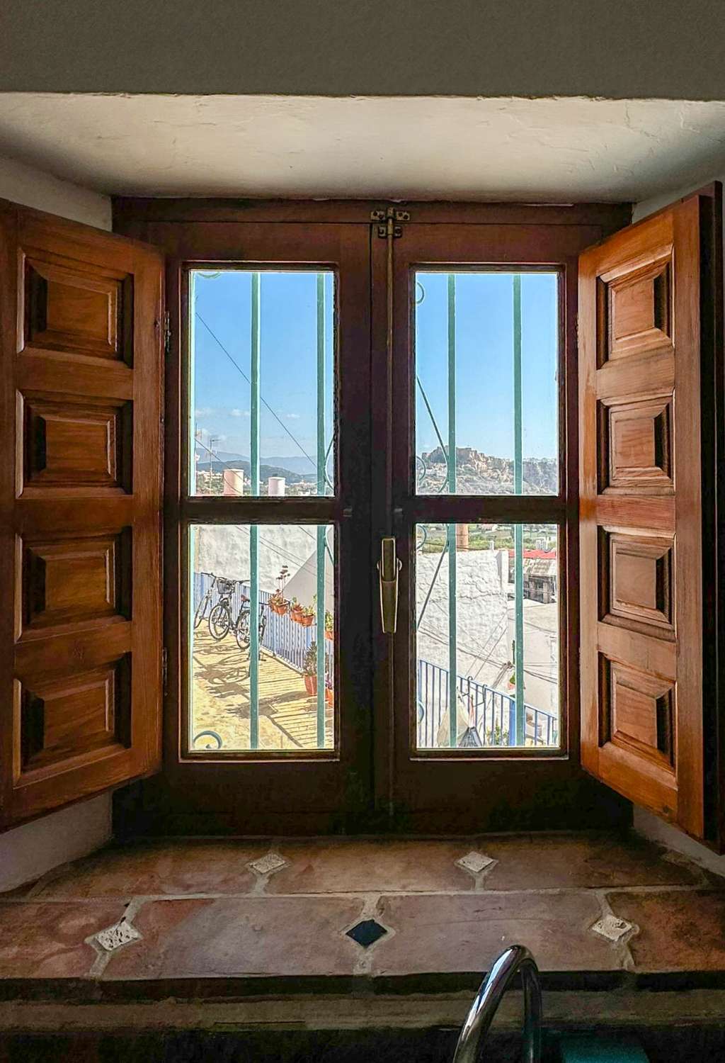 Hus udlejes i La Caleta - La Guardia (Salobreña)