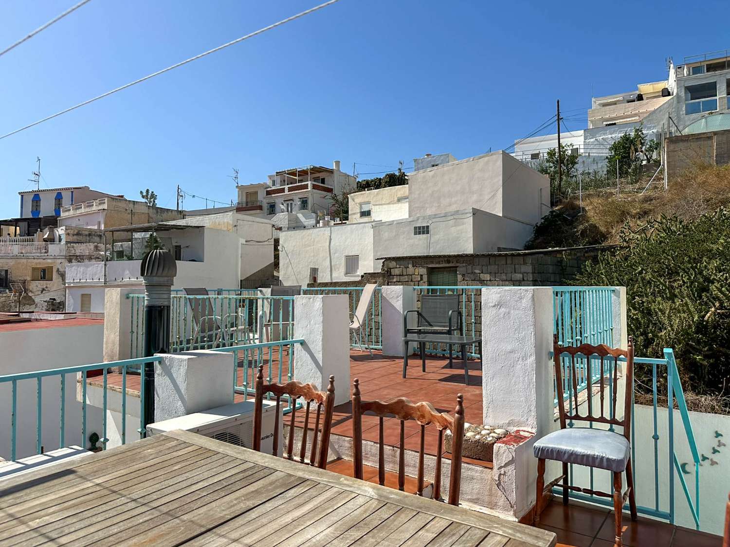 Hus udlejes i La Caleta - La Guardia (Salobreña)