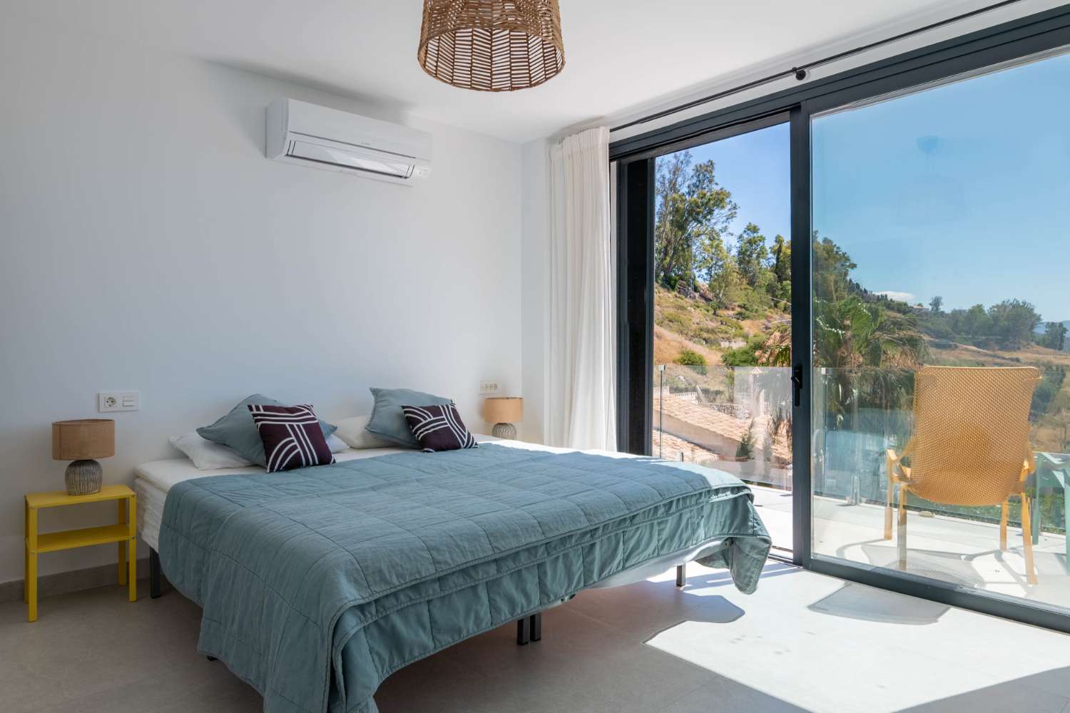 Espectacular villa con vistas al mar en venta