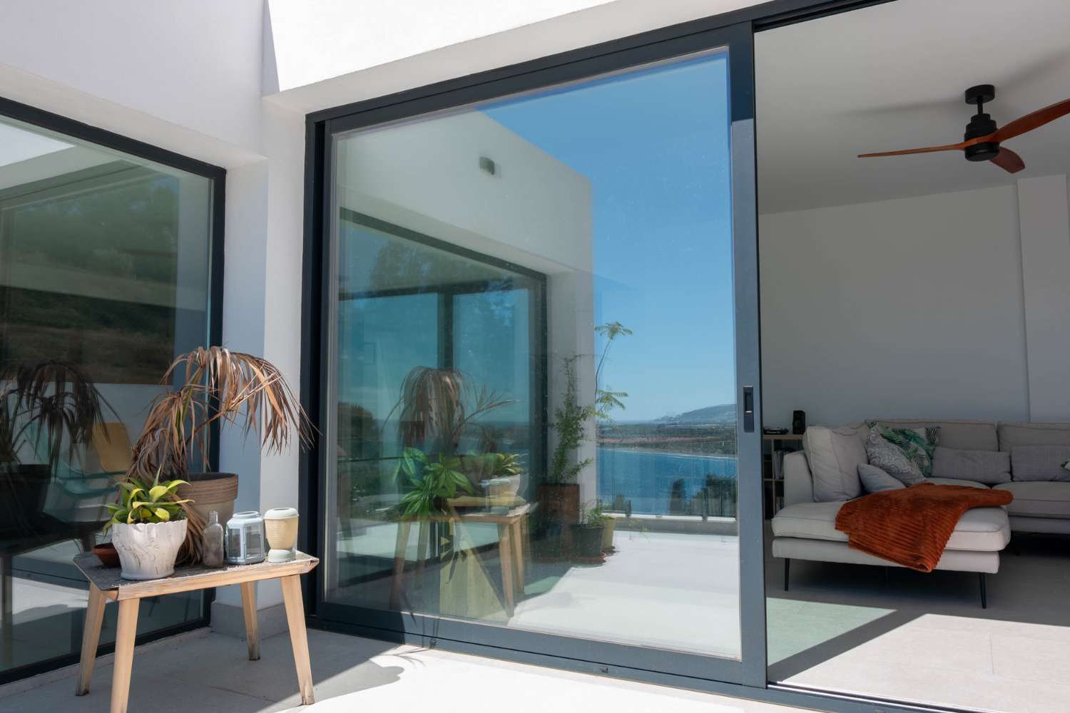 Espectacular villa con vistas al mar en venta