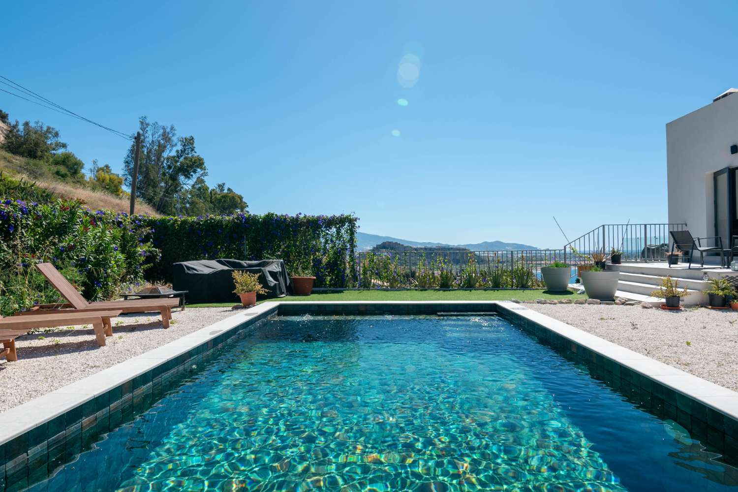 Espectacular villa con vistas al mar en venta