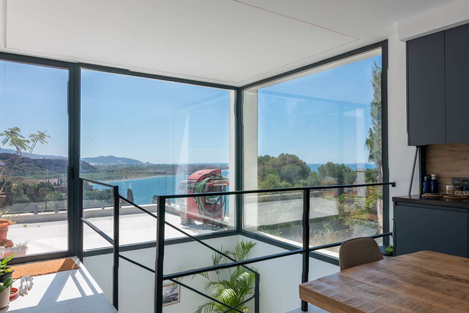 Espectacular villa con vistas al mar en venta