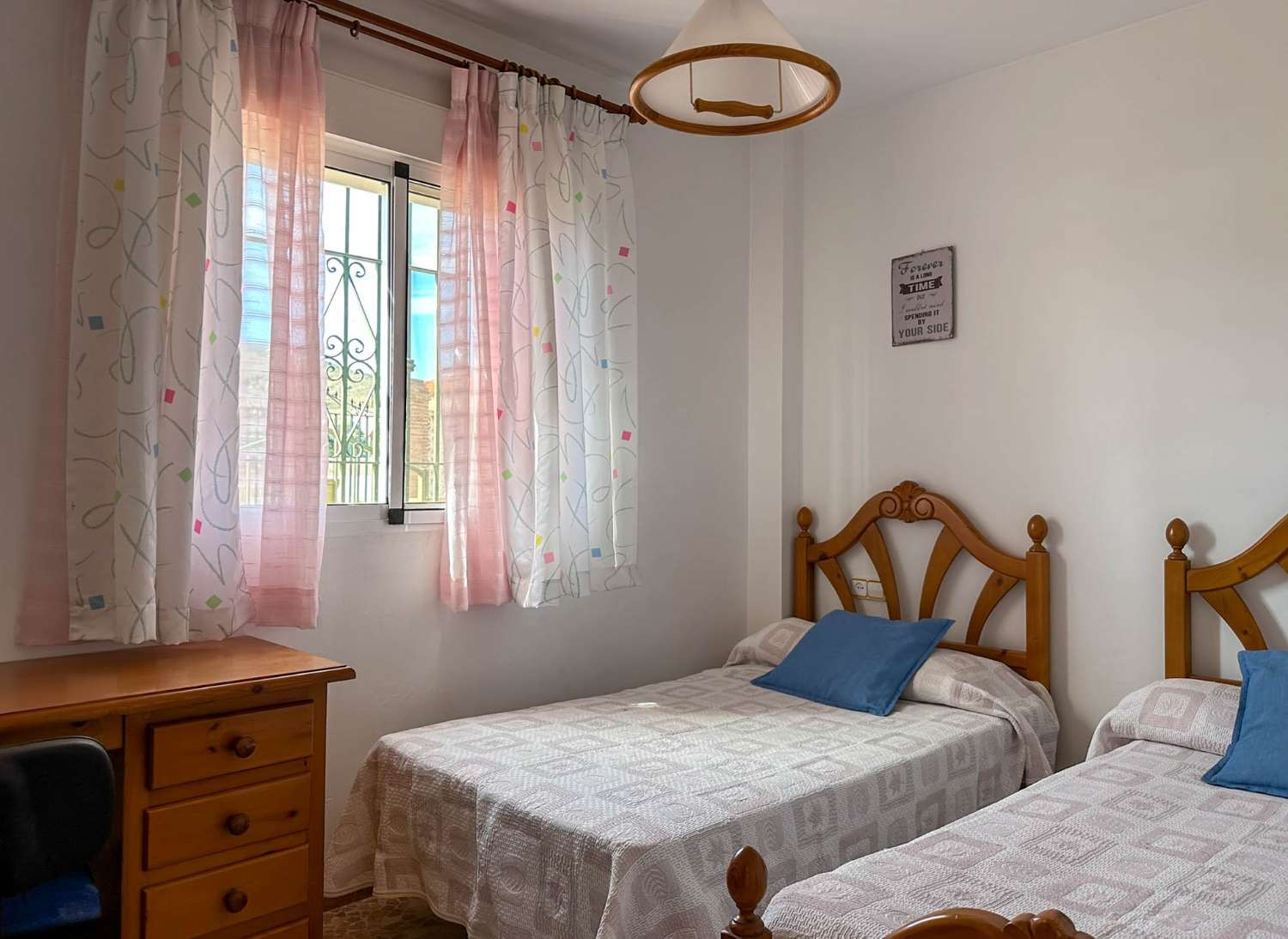 Casa de campo con vistas al mar a 10 minutos de Salobreña