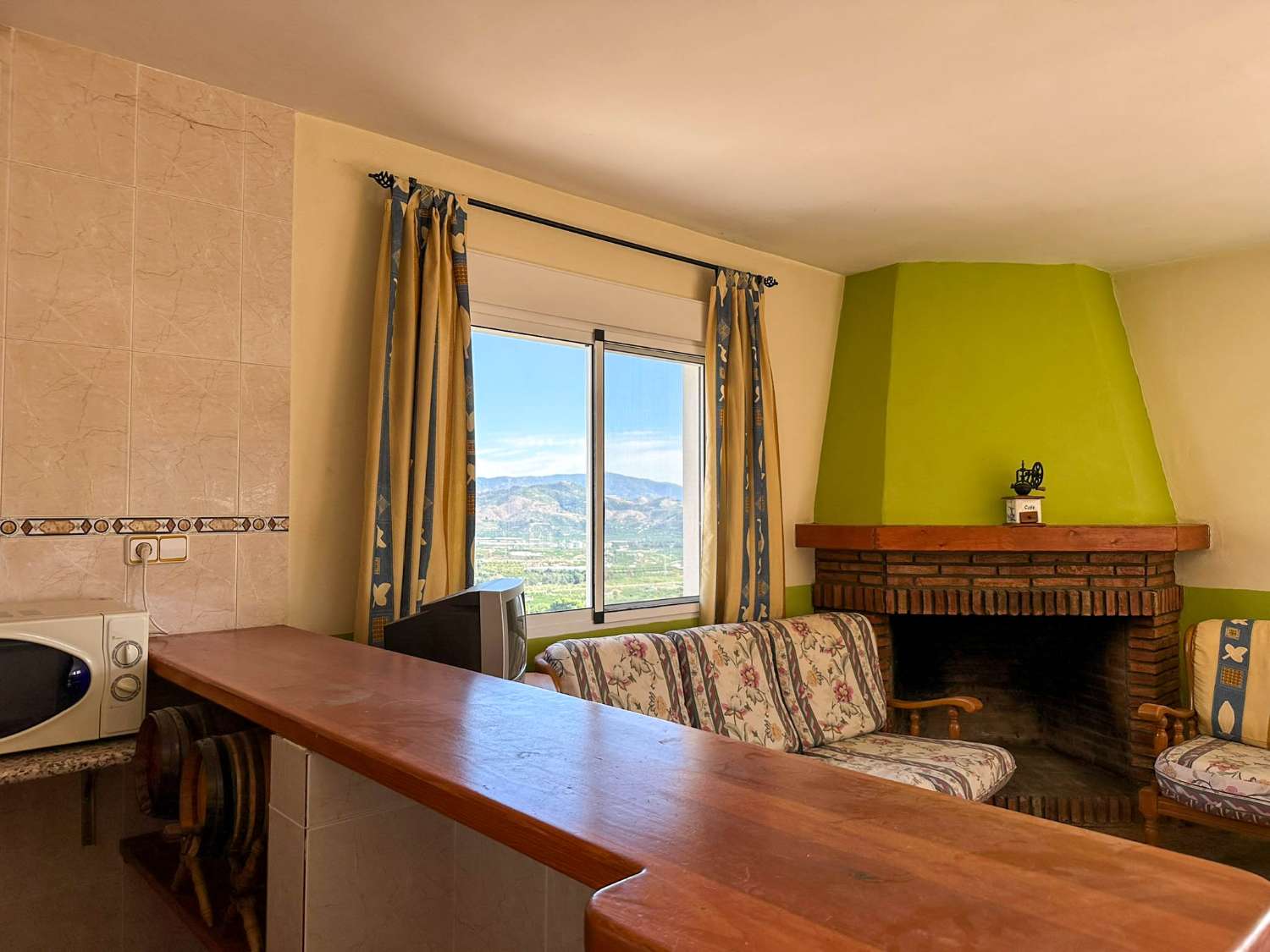 Casa de campo con vistas al mar a 10 minutos de Salobreña