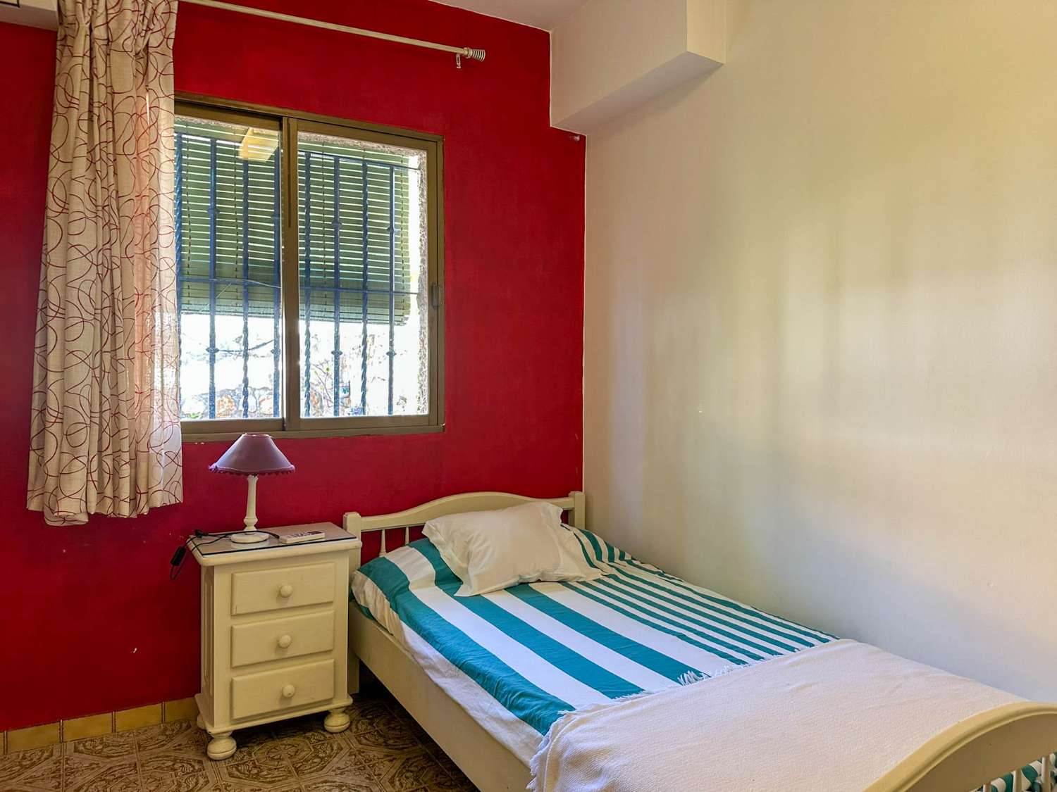 Geräumiges und helles Einfamilienhaus mit Meerblick