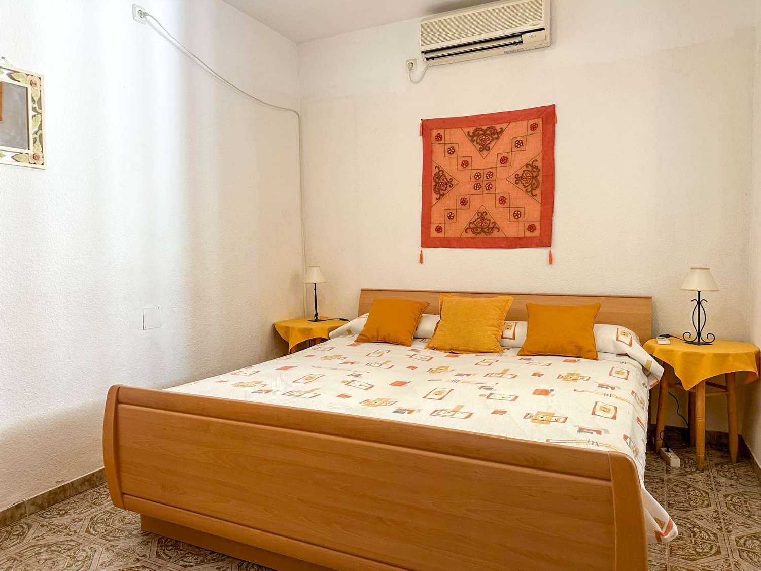 Geräumiges und helles Einfamilienhaus mit Meerblick