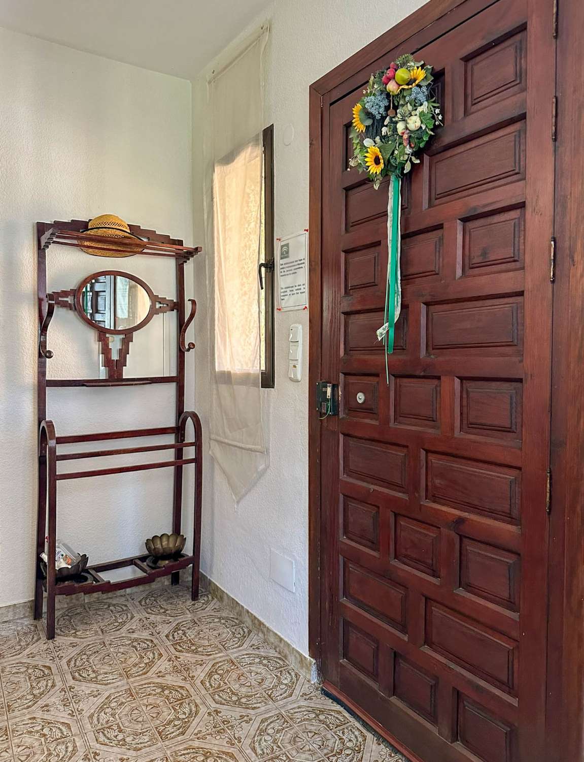 Geräumiges und helles Einfamilienhaus mit Meerblick