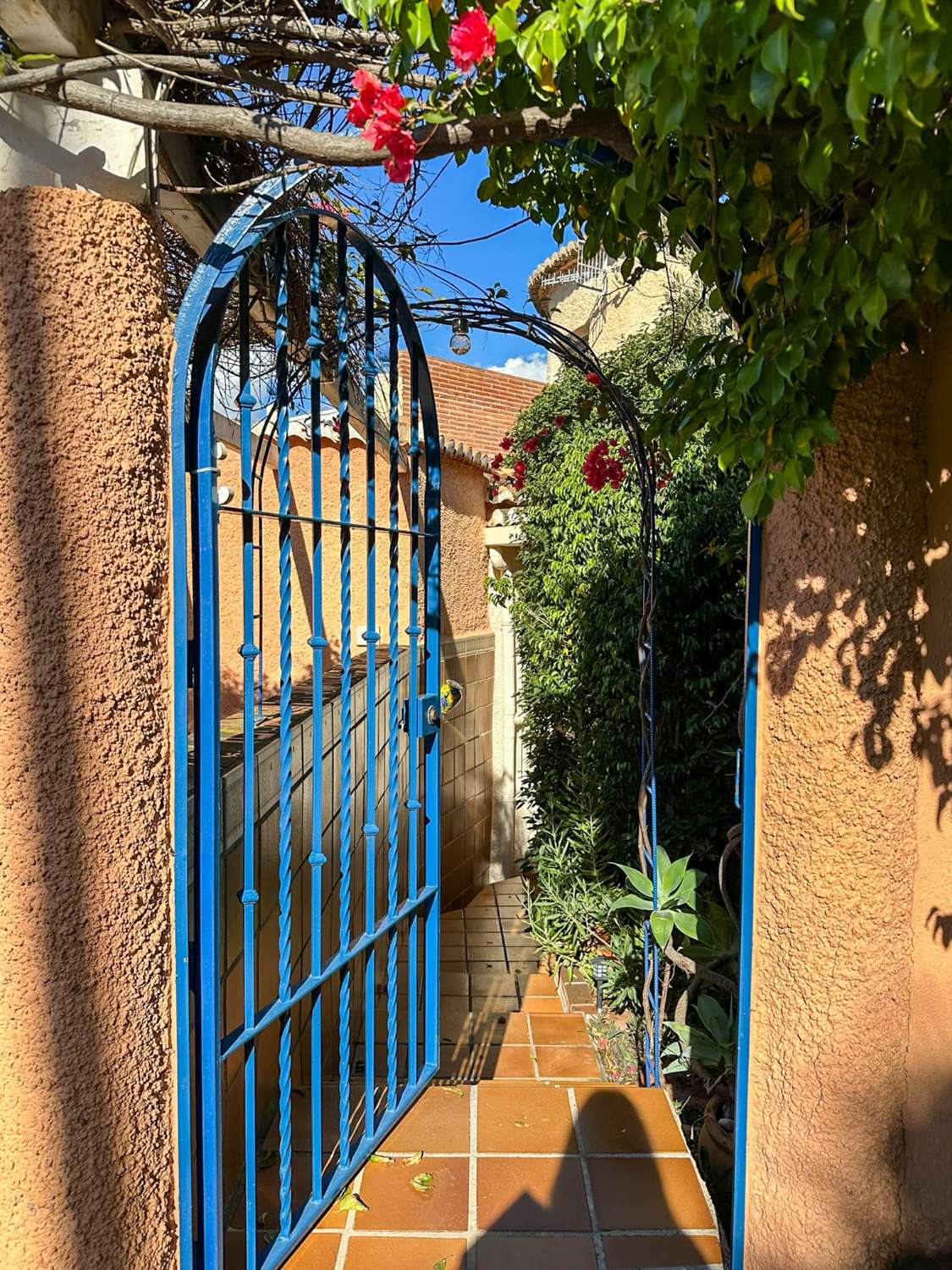 Geräumiges und helles Einfamilienhaus mit Meerblick
