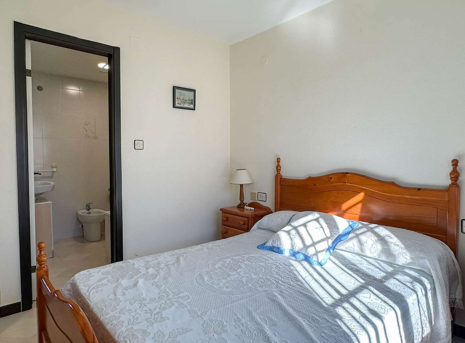 Geräumiges und helles Reihenhaus in Salobreña zu verkaufen