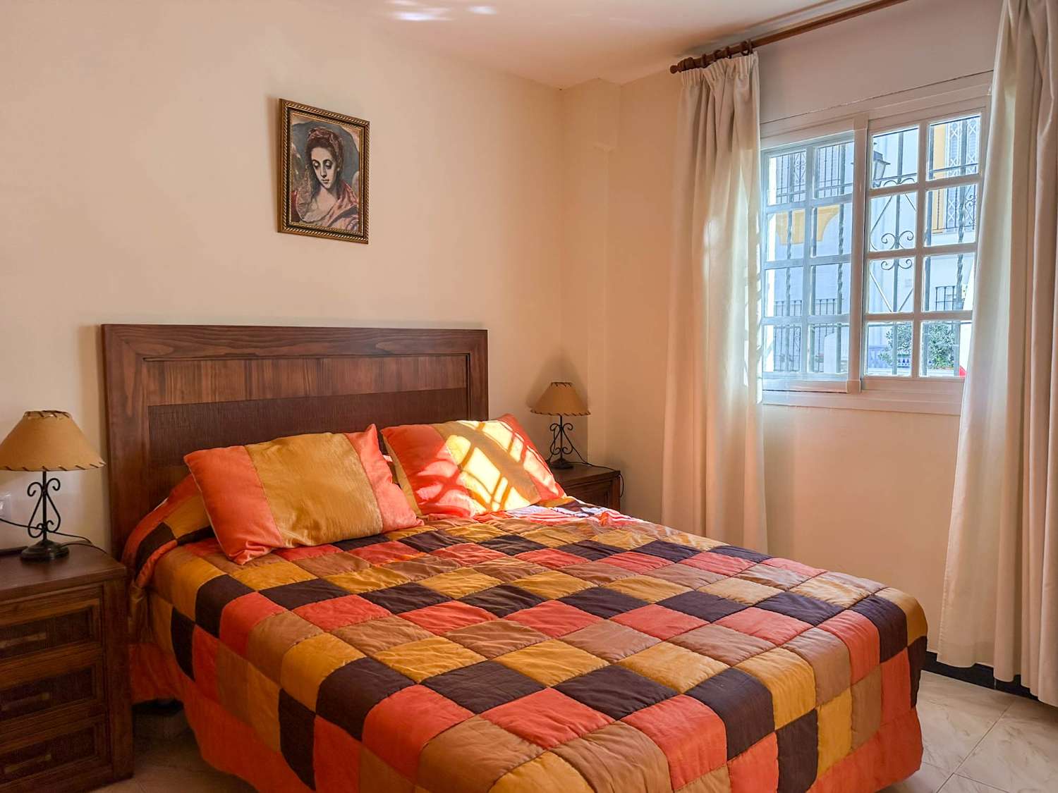 Geräumiges und helles Reihenhaus in Salobreña zu verkaufen