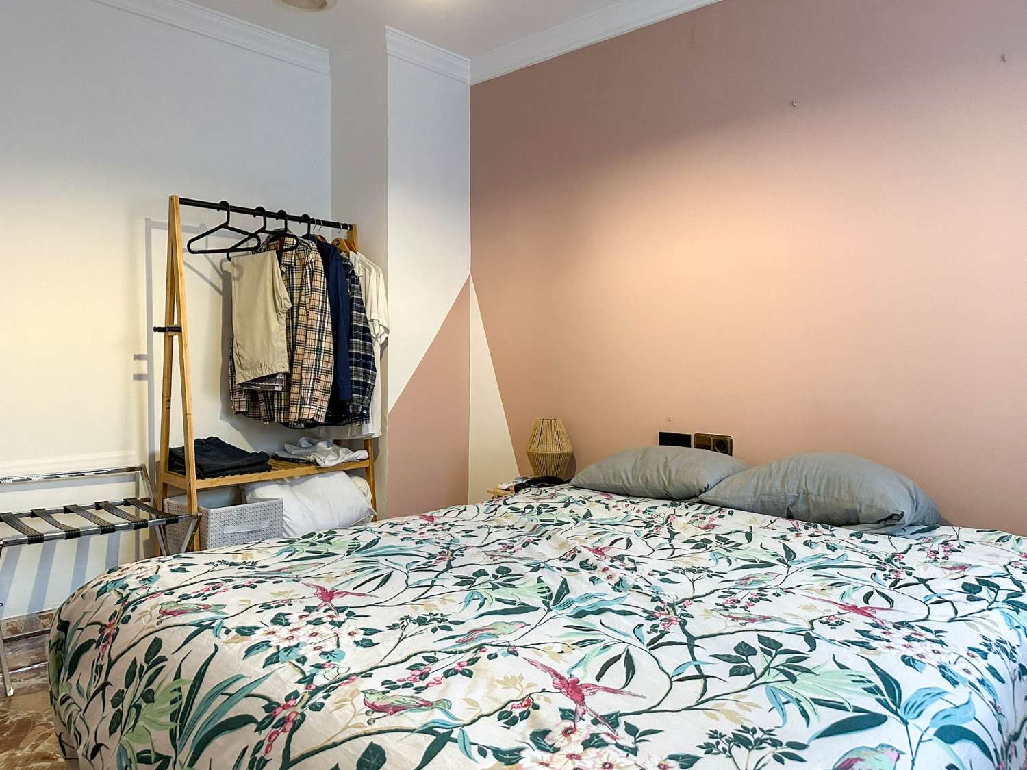 Amplio piso en alquiler en Vélez de Benaudalla