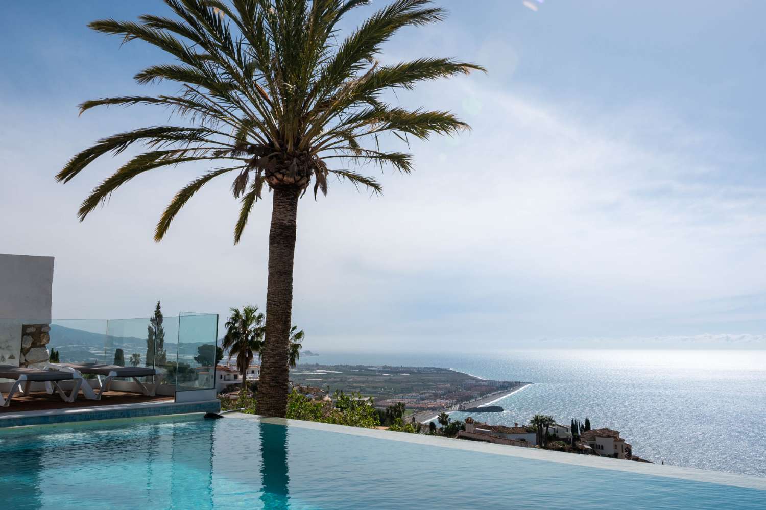 Villa till salu i Monte los Almendros - El Pargo - Costa Aguilera (Salobreña)