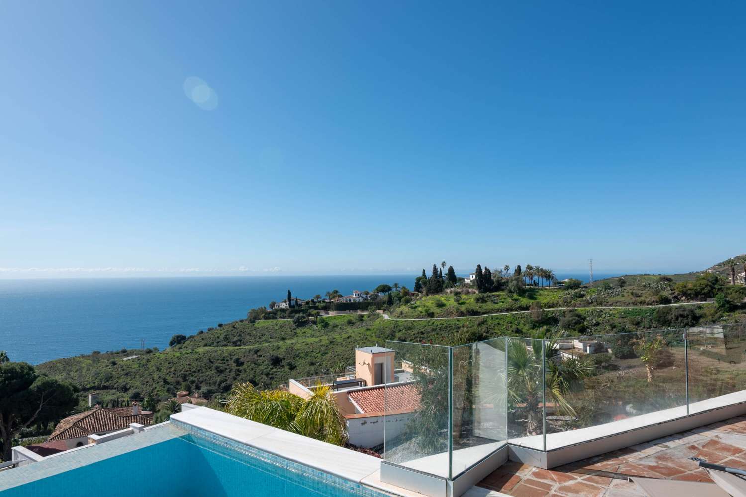 Villa till salu i Monte los Almendros - El Pargo - Costa Aguilera (Salobreña)