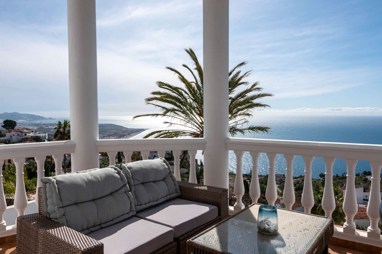 Villa till salu i Monte los Almendros - El Pargo - Costa Aguilera (Salobreña)