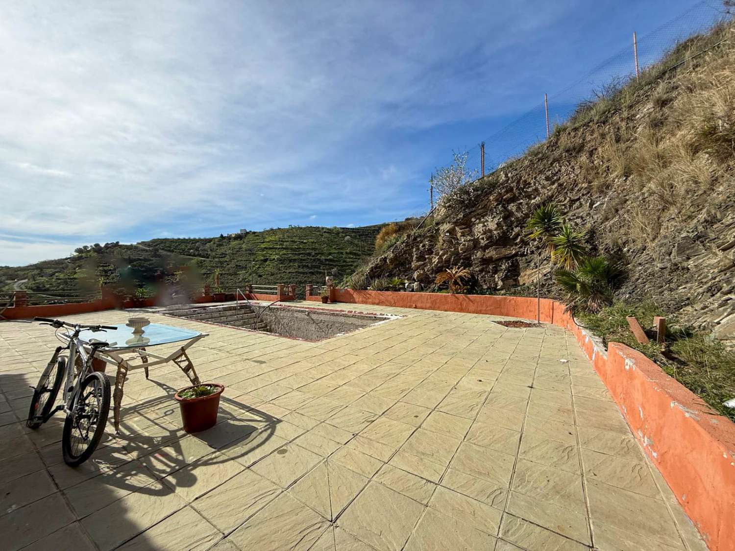 Cortijo en venta en Matagallares, Salobreña