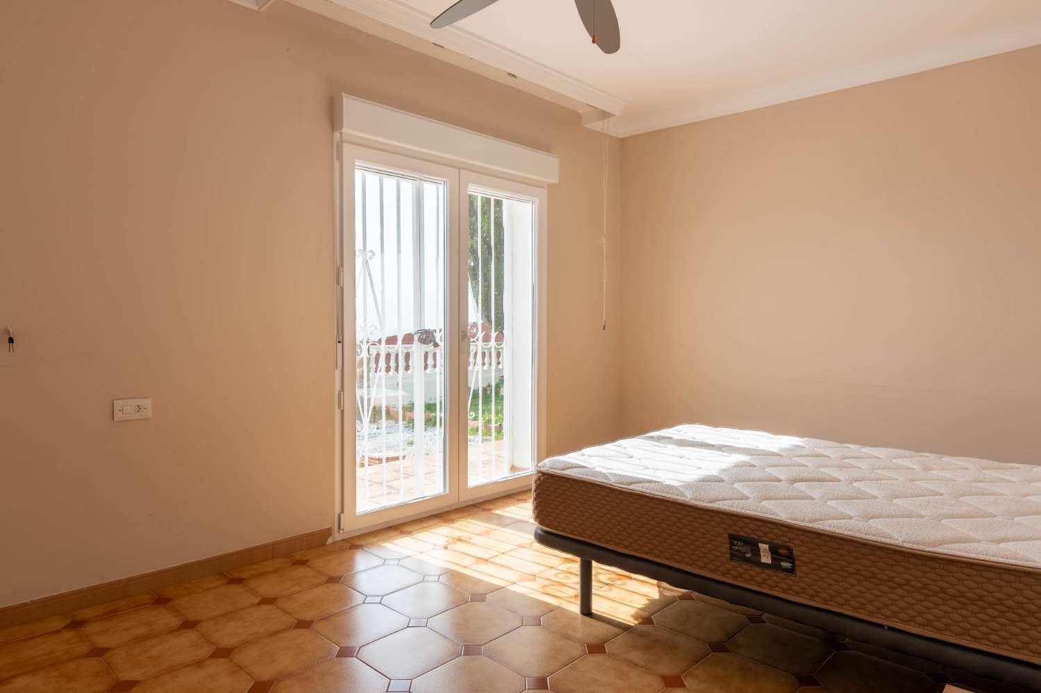 Villa in vendita a Salobreña