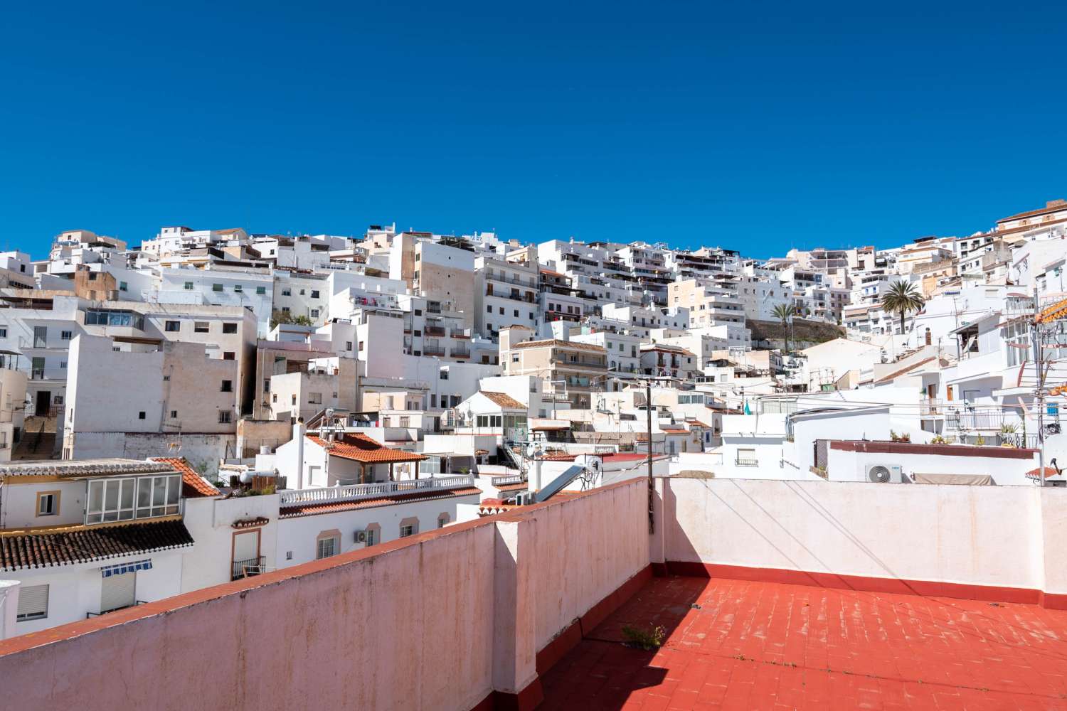 Hostal en venta en el centro de Salobreña