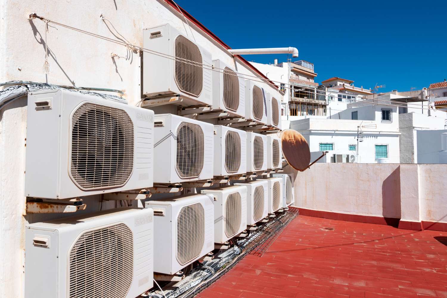 Hostal en venta en el centro de Salobreña