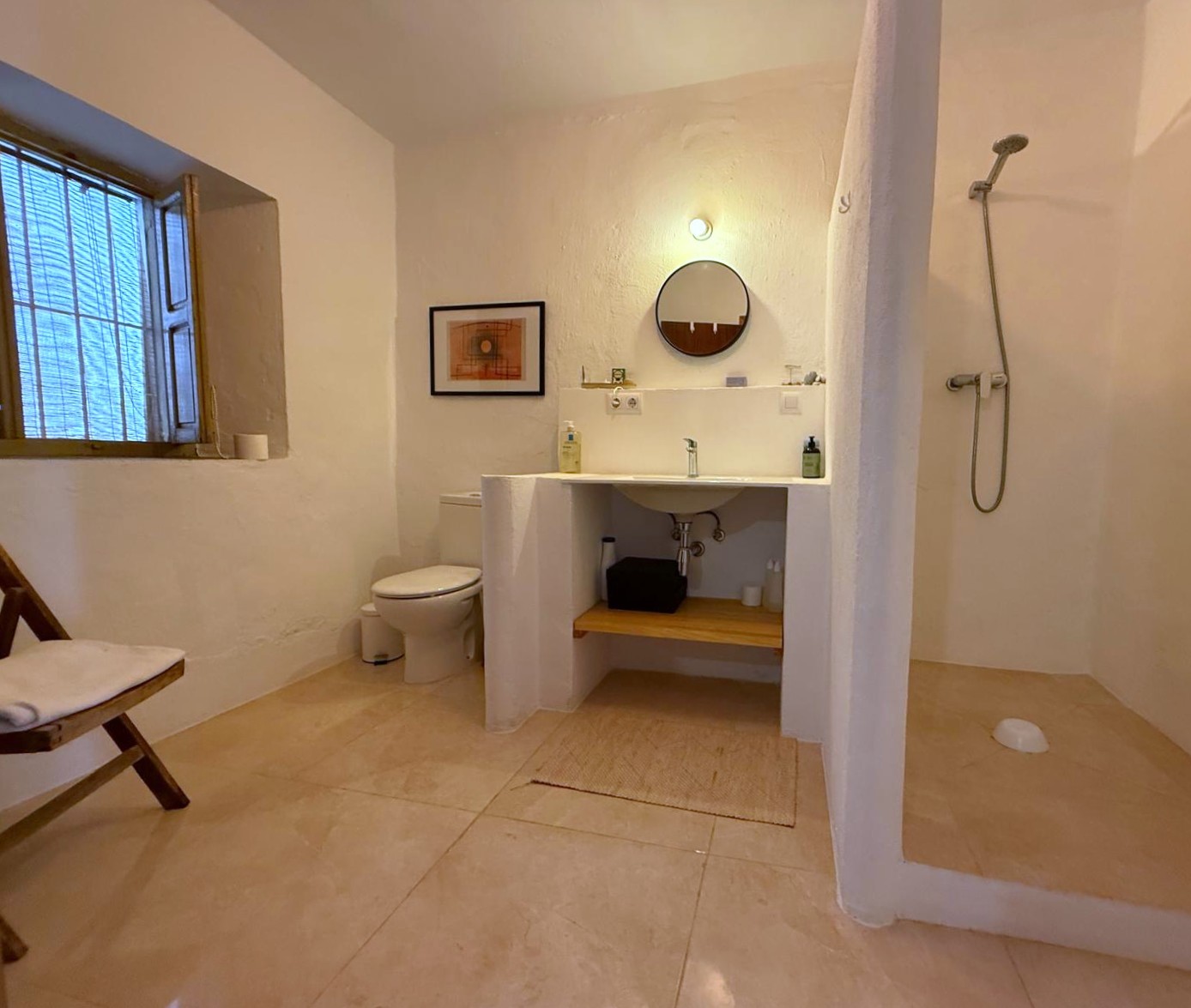 Talo myynnissä La Caleta - La Guardia (Salobreña)