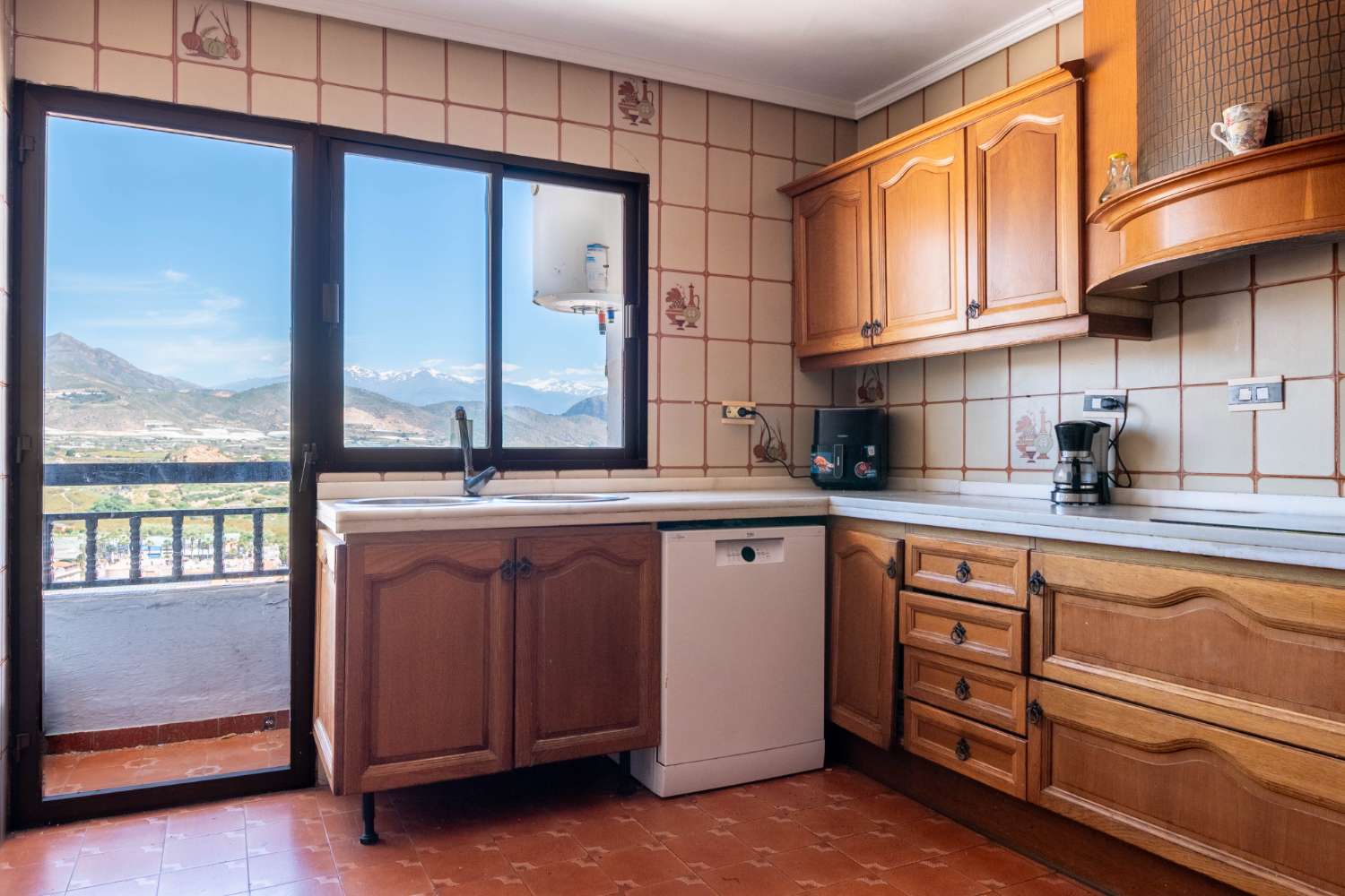 Wunderschönes großzügiges Dorfhaus in Salobreña zu verkaufen