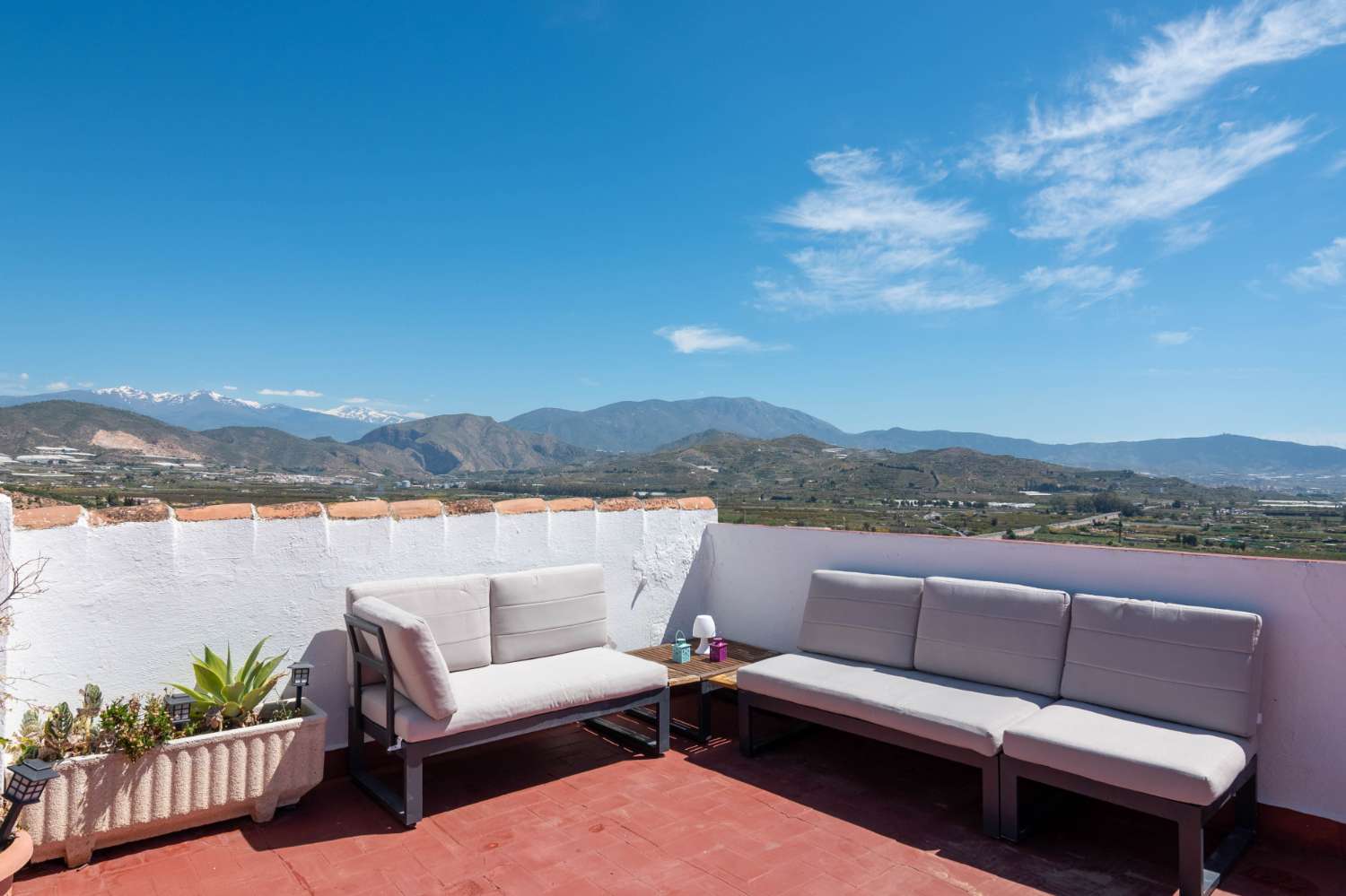 Wunderschönes großzügiges Dorfhaus in Salobreña zu verkaufen